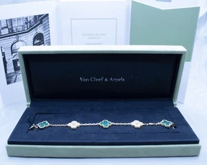 Van Cleef & Arpels Yellow Gold Alhambra Diamond & Malachite Bracelet VCARO7GQ00 - Picture 1 of 4