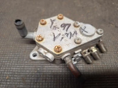 Bomba de combustible Yamaha VMAX 1997 Foto 1 de 2