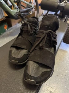*PRE-OWNED* Y-3 Qasa Yohji Yamamoto High-top 'Triple Black' sneakers - US 9.5 - Picture 1 of 5
