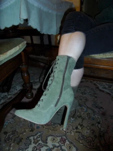 High Heels Stiefel,Stiefelette Gr 36,moos-grün,Wildleder,STEVE MADDEN,geschnürt - Bild 1 von 4