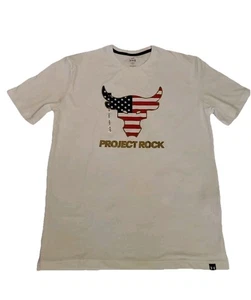 Camiseta gráfica Under Armour UA Project Rock RWB SS bandera de EE. UU. para hombre talla mediana nueva con etiquetas - Imagen 1 de 13