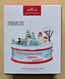 2023 Hallmark Keepsake Peanuts Christmas is Here Musical Ornament - Bild 1 von 7
