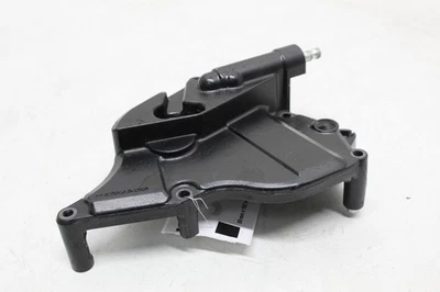 06-20 SUZUKI GSXR 600 750 OEM ENGINE SPROCKET COVER - Image 1 of 4