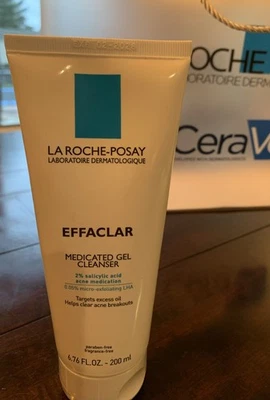Gel limpiador medicinal La Roche-Posay Effaclar 6,76 fl oz / 200 ml caducidad 28/02 Foto 1 de 2