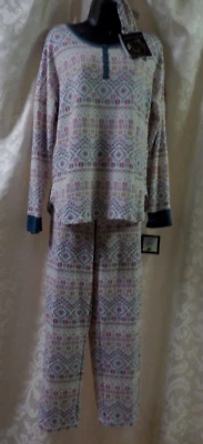 Pijama Ellen Tracy 3 piezas talla M nuevo con etiquetas multi floral y geométrico manga larga y pantalones Foto 1 de 4