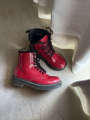 Botas Dr Martens Niñas 12 Rojo Niños Delaney Cuero Parte Superior Alta Cremallera Combate Junior Foto 1 de 3