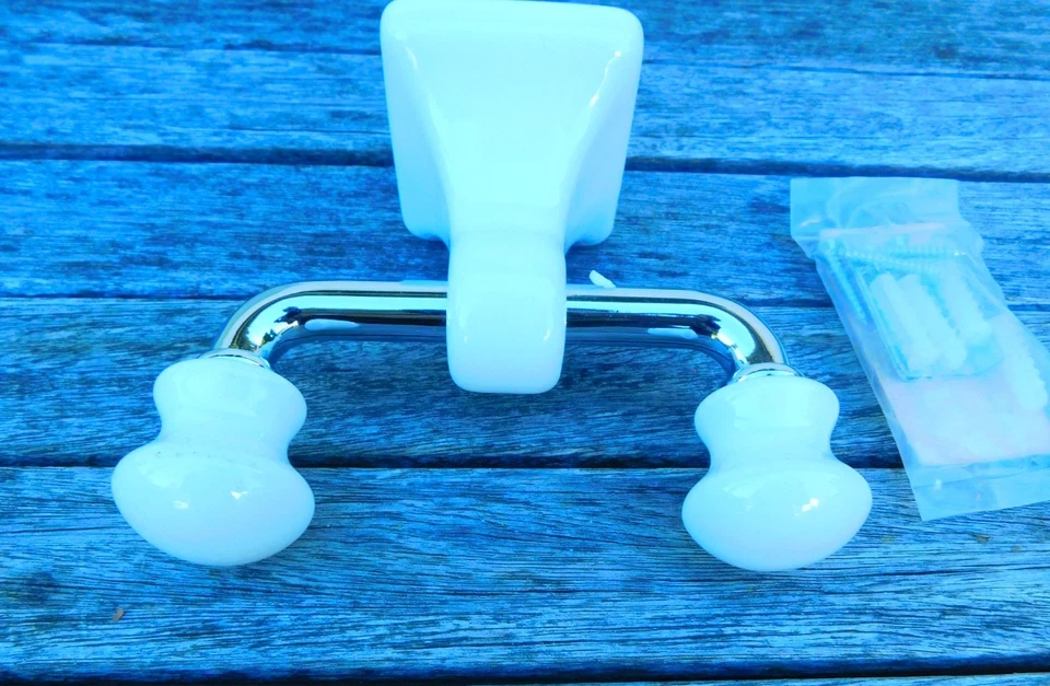 POTTERY BARN AMERICANA DOUBLE WALL HOOK POLISHED CHROME & WHITE NEW IN BOX - Image 1 of 4