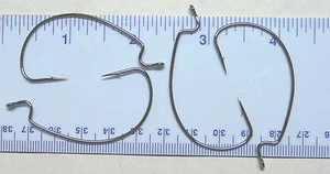 100 Matzuo 110010 110012 Black EWG Worm Fishing Hooks size 5/0 - Picture 1 of 1