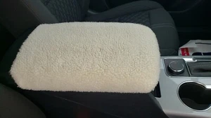 Fits Hyundai Tucson 2017-2021 Faux Sherpa Center Armrest Console Cover USA MadX1 - Picture 1 of 4
