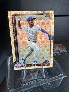 2025 Topps Serie 2 #390 Holiday Sun Vidal Brujan Cubs - Imagen 1 de 2
