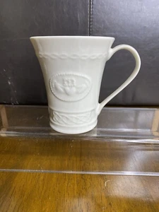 BELLEEK Fine Parian China Claddagh Coffee Cup Mug Hand Crafted in Ireland - Picture 1 of 6