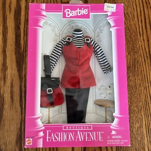 Barbie Boutique Fashion Avenue 1997 NRFB ROT Cord Pullover gestreift Rollkragen - Bild 1 von 6
