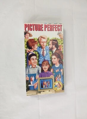 PICTURE PERFECT Richard Karn Dave Thomas 1998 New Sealed Vintage VHS Movie  - Image 1 of 4