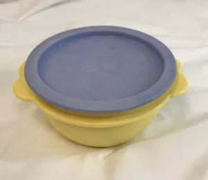 Tupperware #2514 ciotola gialla one-touch e guarnizione coperchio viola #2423 - Foto 1 di 7