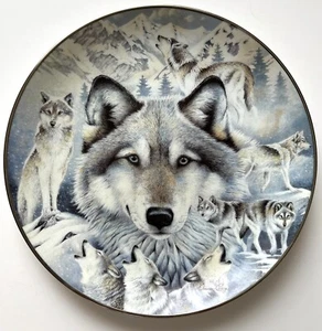 Plato Coleccionable "Vision of the Pack" - Bradford Exchange (Ventana al Alma #1) - Imagen 1 de 4