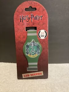 Harry Potter - Green Slytherin LED Watch Warner Bros. - Picture 1 of 6