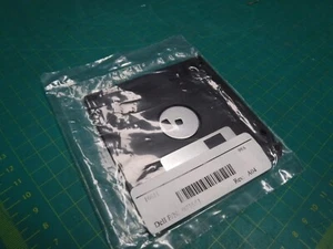 Dell Diagnostics Disk version 3.95F Factory sealed Genuine Dell Part P/N 071651 - Picture 1 of 7