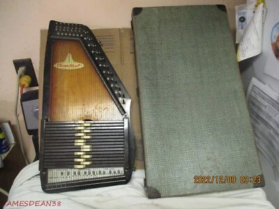 Vintage 15 Chord 36 String ChromAHarp Autoharp W CASE RYTHM BAND INC JAPAN - Image 1 of 4