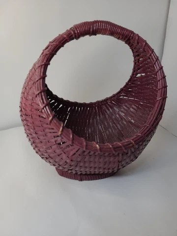 Vtg Purple Basket Woven Oval Round Farmhouse Wicker Rattan Handle Boho Planter Cover