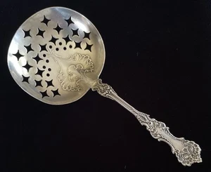 Antique Whiting Sterling Pompadour Pierced Nut Spoon 4.5” Long 14.3 gram - Picture 1 of 15