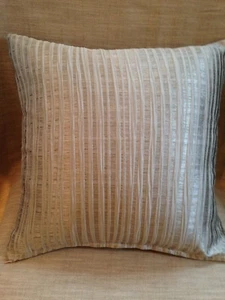 Cushion covers Made In Prestigious textiles silver textured stripe - Picture 1 of 3