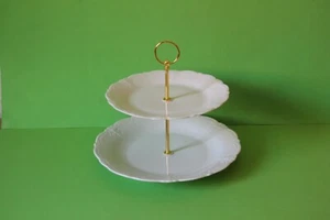 zauberhafte zweistöckige Etagere Teller Tirschenreuth Baronesse Weiss 052433 - Picture 1 of 1