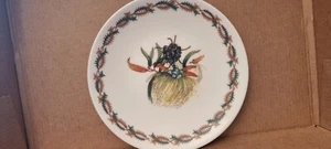 AUSTRALIAN FINE CHINA Wildflower collection 16cm diameter plate by Nikulinsky - Picture 1 of 4