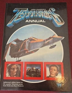Super rare! vintage TERRAHAWKS ANNUAL Comic Book 1983 Gerry Anderson Hard back - Picture 1 of 10