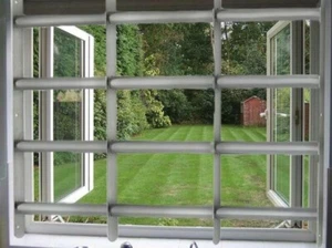 Abus Mechanical Expandable Window Grille 700-1050 x 600mm - Picture 1 of 2