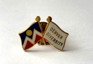 Prendedor vintage de solapa Denver Diversity Tie Tac - Imagen 1 de 2