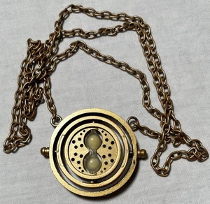 Harry Potter Time Turner Sanduhr Halskette Kostüm/Cosplay * KOSTENLOSER VERSAND * - Bild 1 von 4