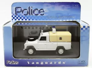Vanguards 1/43 Scale VA07604 - Land Rover - Met Traffic Accident Car SETAC Unit - Picture 1 of 4