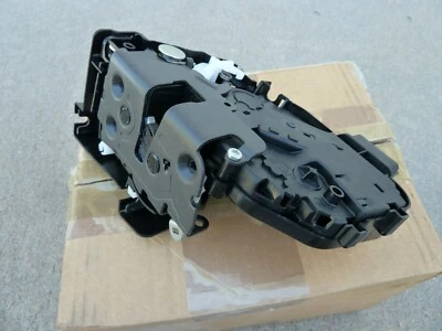 NOVO Aston Martin DBS Vantage ATUADOR DE TRAVA DE PORTA DO MOTORISTA DO LADO ESQUERDO  - Imagem 1 de 4