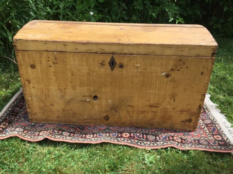antique vintage dome top trunk chest dovetail iron steamer country primitive Cover