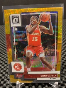 2022-23 Donruss Optic Clint Capela Gold Wave Prizm /10 #154 Hawks - Picture 1 of 2
