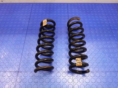 Dodge Charger 2006-2023 suspensión trasera juego de dos resortes helicoidales OEM 05168889AC Foto 1 de 3