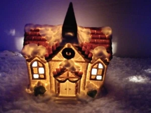 1990 House of Lloyd Christmas Around World Collector Village Church - Bild 1 von 2