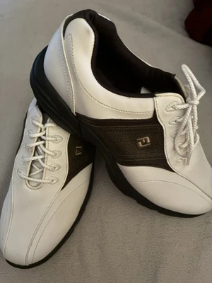 FootJoy 高尔夫鞋 Flexzone Greenjoys 45457 白色和棕色男式美国 9 码宽 — 第 1/4 张图片