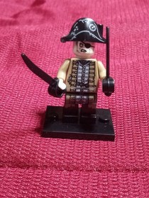LEGO Pirates of the Caribbean Silent Mary 71042 Lieutenant Lesaro Minifigure New