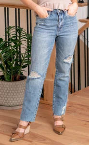 Judy Blue jeans High Rise Straight leg RIGID Magic 11/3 stretch back raw hem NWT - Picture 1 of 7