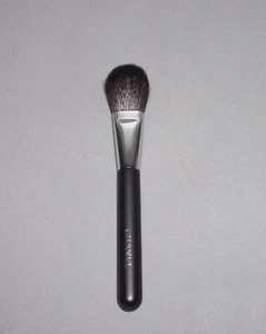 CHANEL LES PINCEAUX DE CHANEL PINCEAU BLUSH BRUSH #4 US SELLER - Picture 1 of 1