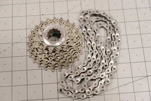 Low Mileage Shimano Dura Ace CS-7700 Cassette/Chain 12-25t - Picture 1 of 5