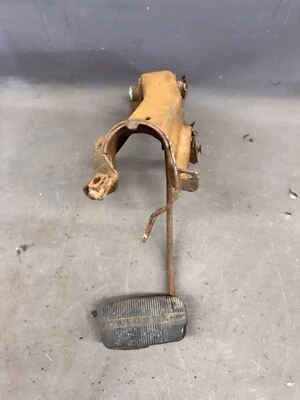 1961-1964 Chevy Impala Belair Automatic Brake Pedal Assembly Biscayne Brookwood - Image 1 of 4