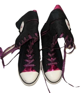 Converse All Star Chuck Taylor High Top Black Raspberry Sneakers Euc Size US 4 - Picture 1 of 13