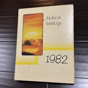 1982 HORIZON HIGH SCHOOL YEARBOOK SCOTTSDALE, ARIZONA  HERITAGE - Bild 1 von 3