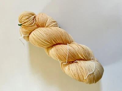 Madelinetosh EURO SOCK sheer Peach- 435 yards - Image 1 of 2