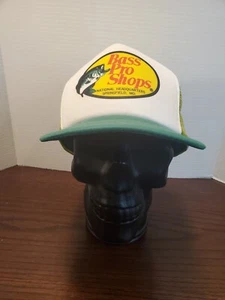 Vintage Bass Pro Shops National Headquarters Green/White Snapback Trucker Cap - Picture 1 of 12