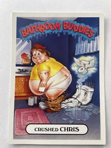 Carte Garbage Pail Kids TOPPS Les Crados GPK 2019 CRUSHED CHRIS 21a Neuf - Foto 1 di 2