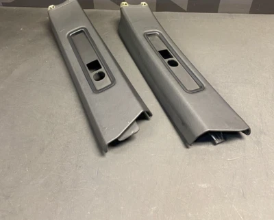 2007 PORSCHE 911 TURBO 997.1 原始设备制造商黑色皮革包装 B PILLAR TRIM 面板二手 — 第 1/4 张图片