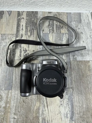 Kodak EasyShare Z740 5.0MP Digital Camera  Tested Working - Image 1 of 4